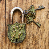 Buddha Vajrapani Old Lock with Keys